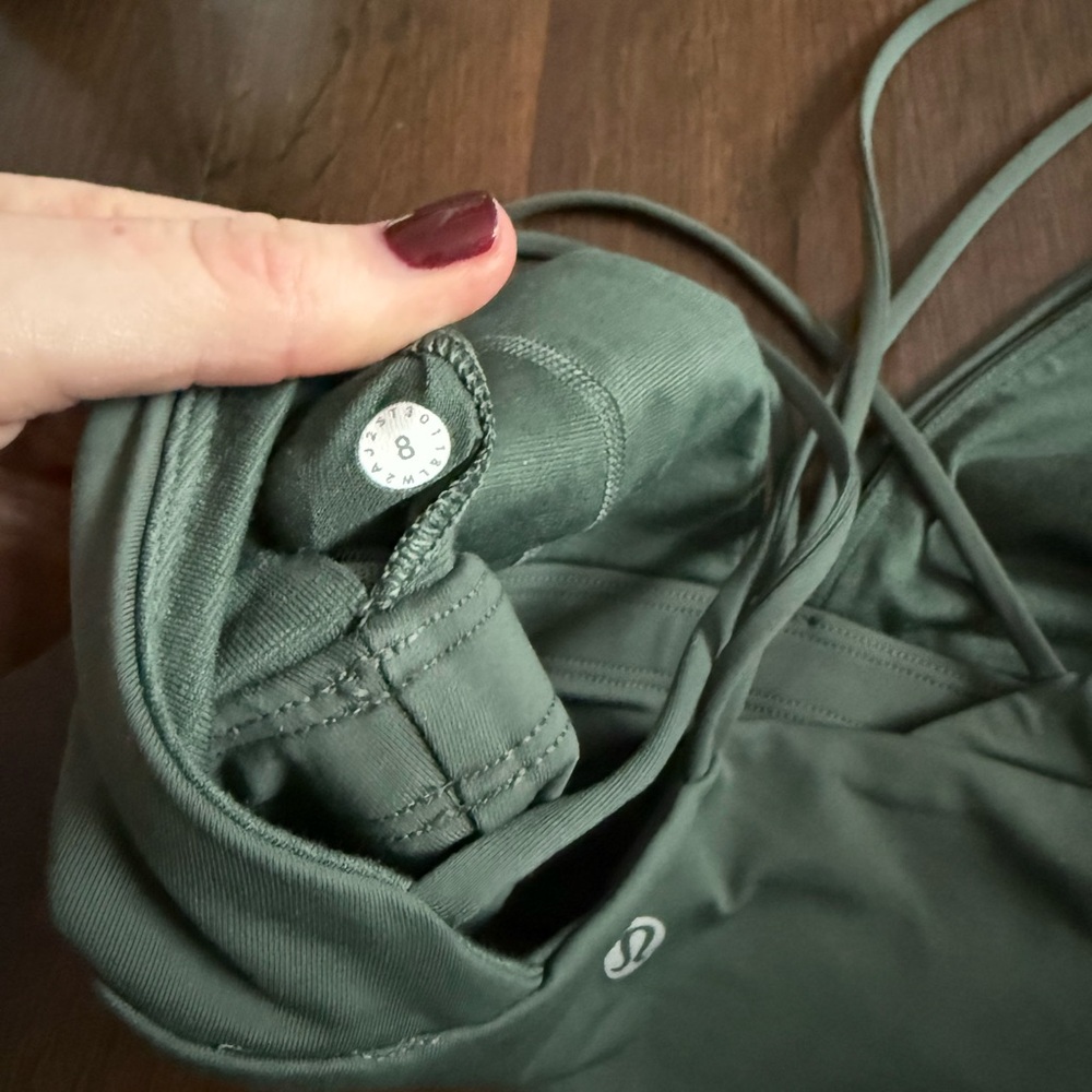 Lululemon Pushing the Limits Bra - Picture 6 of 9